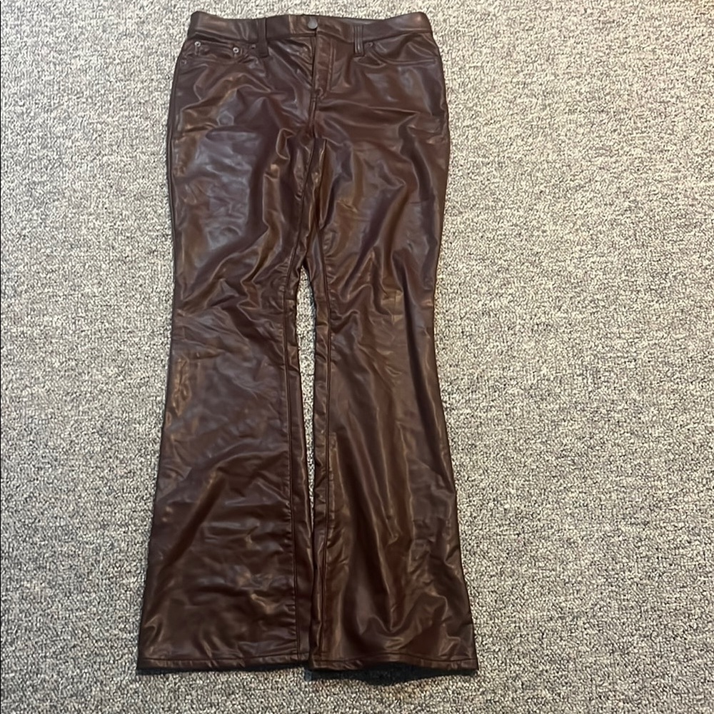 Banana Republic Low-Rise Boot Cut Flare Pants - Picture 2 of 7